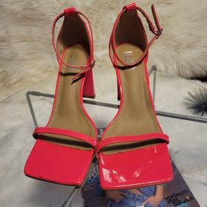 SQUARE TOE BARELY THERE THIN BLOCK HEEL IN PINK FAUX LEATHER